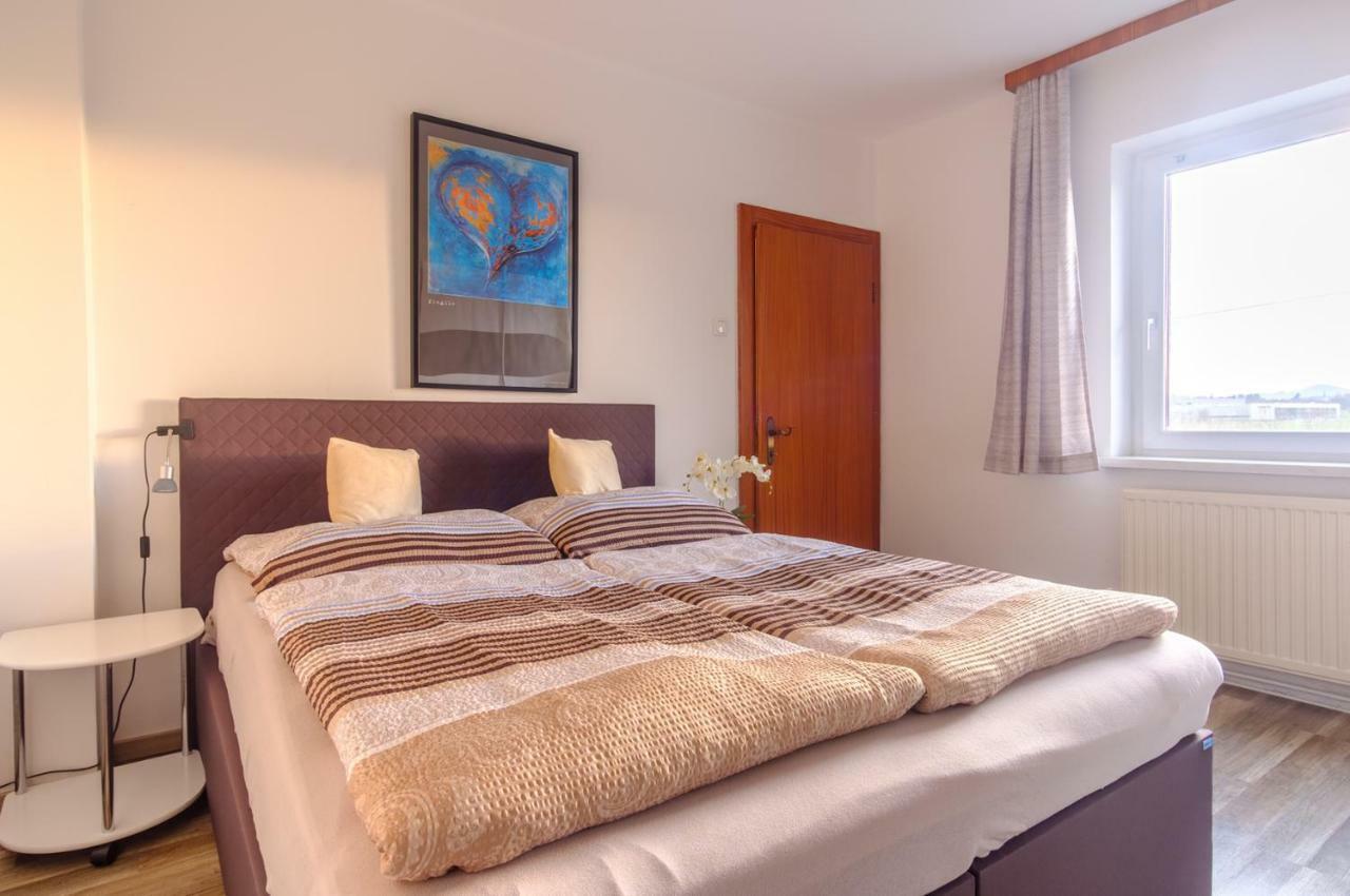 Ferienwohnung Agerblick 3 Zimmer Mit Kueche, 83M2 Lenzing Zewnętrze zdjęcie